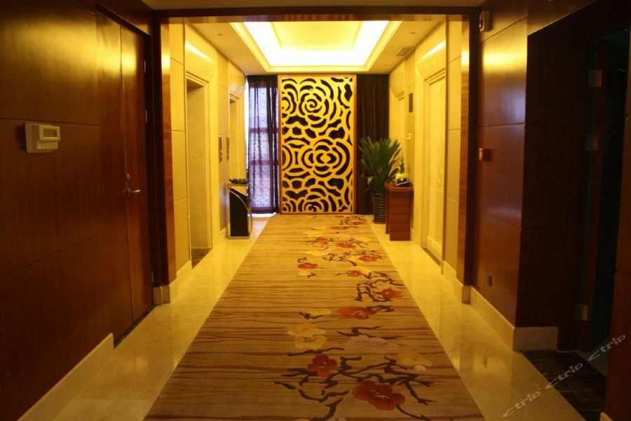 Grand Skylight International Hotel Ganzhou Chang Zhen Avenue Kültér fotó